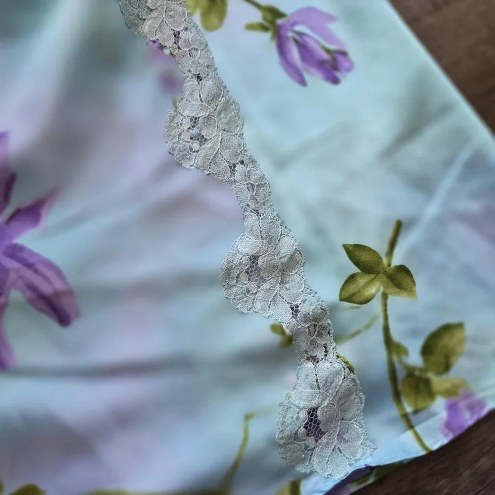 Secret Treasures Vintage Floral Satin Slip Dress and Robe Set Blue Purple Small